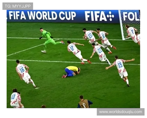 免费下载斗球官方版，开启你的足球竞技之旅，享受极致的游戏体验