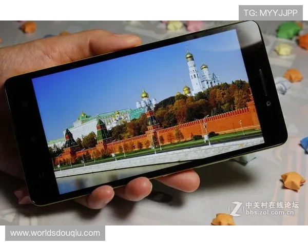 斗球直播app优化后加载速度更快,带来更流畅的观看体验 斗球直播app优化后加载速度更快,带来更流畅的观看体验