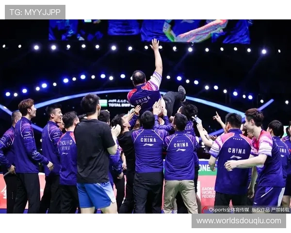 斗球直播官方平台致力于打造最专业的足球直播服务，满足不同用户的观看需求