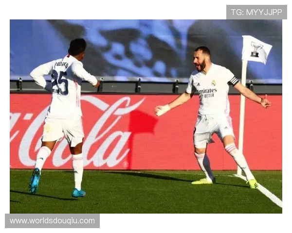 旧版斗球体育直播app下载便捷操作指南，快速上手观看精彩比赛