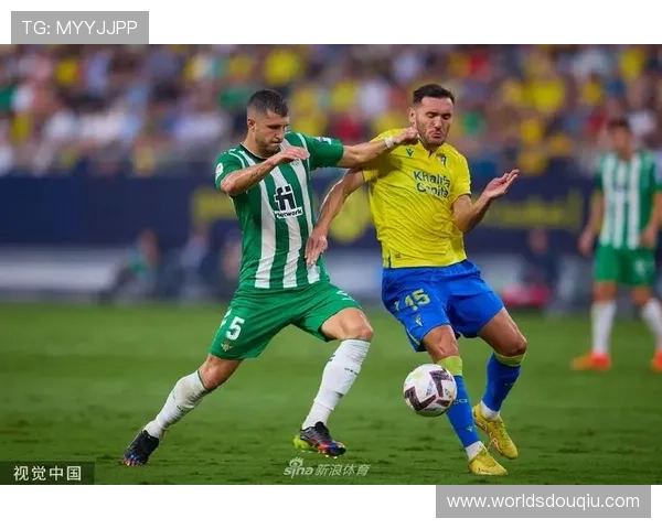 最新斗球直播手机版免费下载，提供高清流畅的足球赛事直播服务