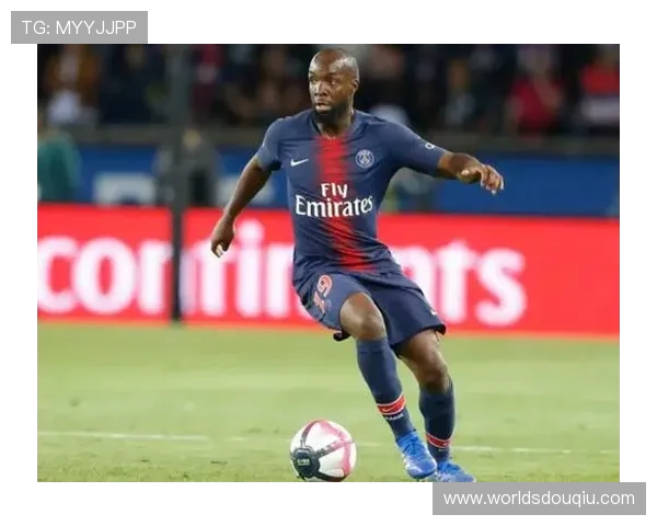 最新足球直播平台推荐，免费观看全球顶级联赛精彩赛事